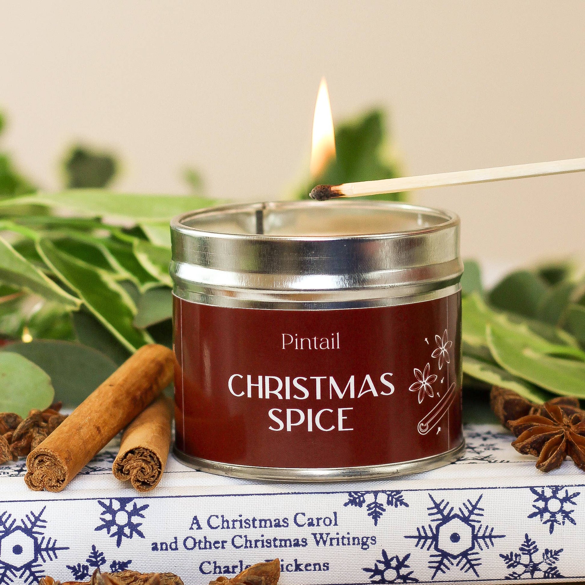 Christmas Spice Classic Tin Candle – Festive Home Fragrance - TLC Gifting